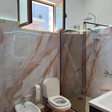 Vandrarhem Nook Tirana